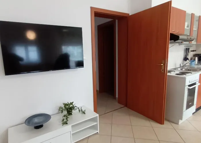 Lejlighed Sandra -private Parking And Garden